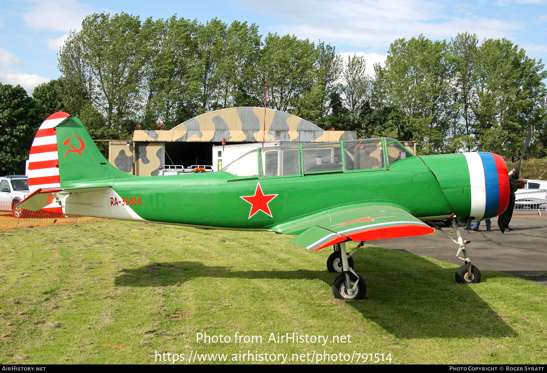 Aircraft Photo of G-BZJB / RA-3630K | Yakovlev Yak-52 | Soviet Union - Air Force | AirHistory.net #791514