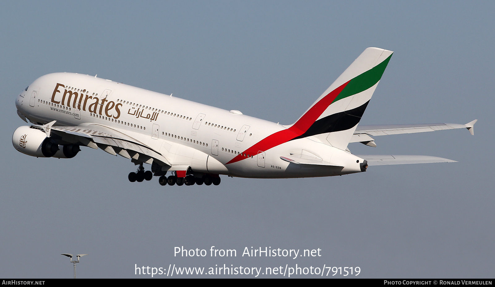 Aircraft Photo of A6-EOB | Airbus A380-861 | Emirates | AirHistory.net #791519