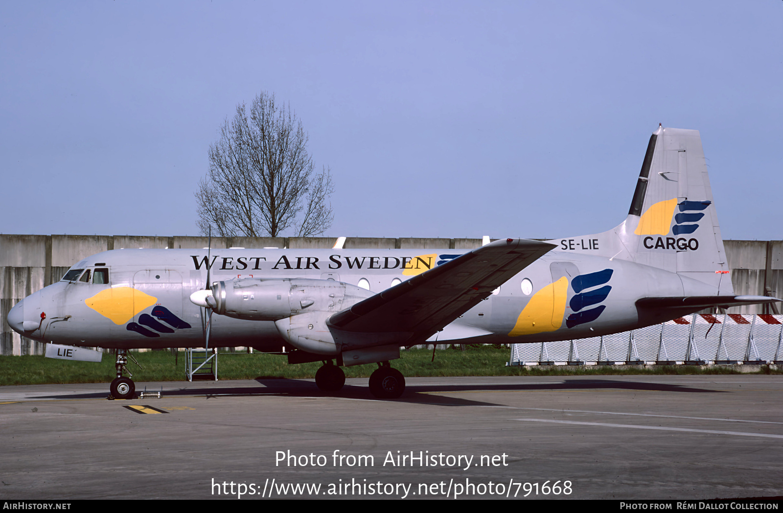 Aircraft Photo of SE-LIE | Hawker Siddeley HS-748 Srs2A/229 | West Air Sweden | AirHistory.net #791668