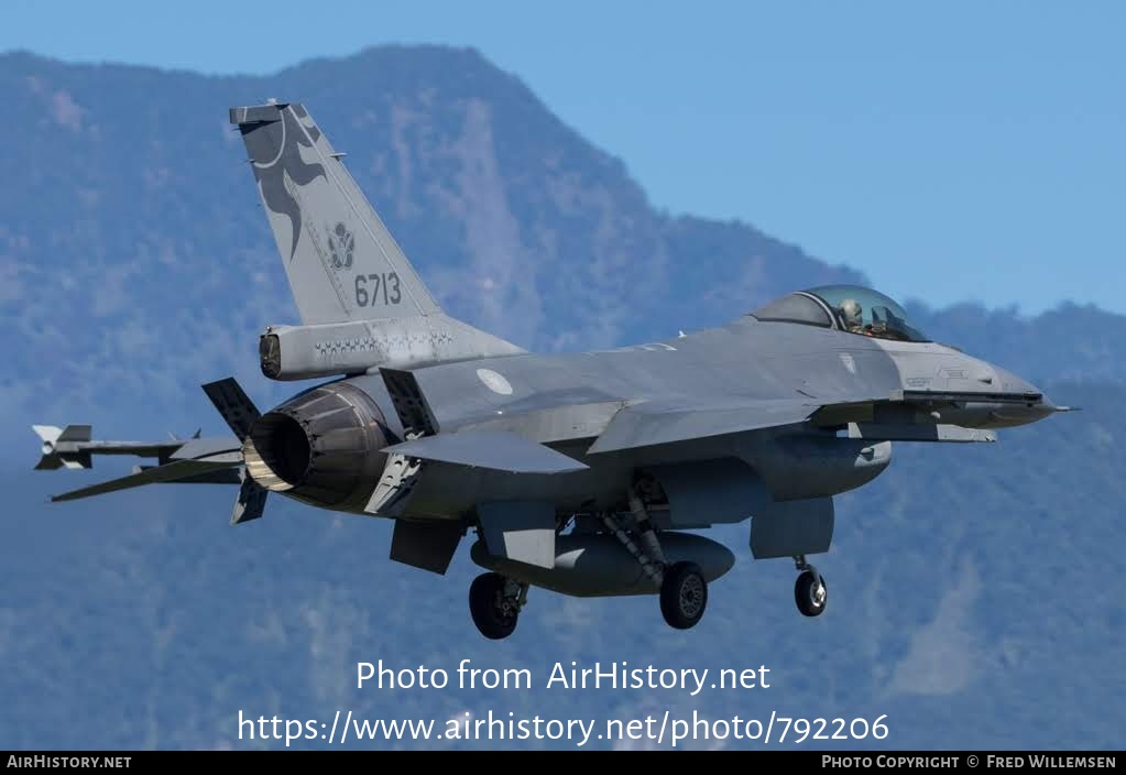 Aircraft Photo of 6713 | General Dynamics F-16A Fighting Falcon | Taiwan - Air Force | AirHistory.net #792206