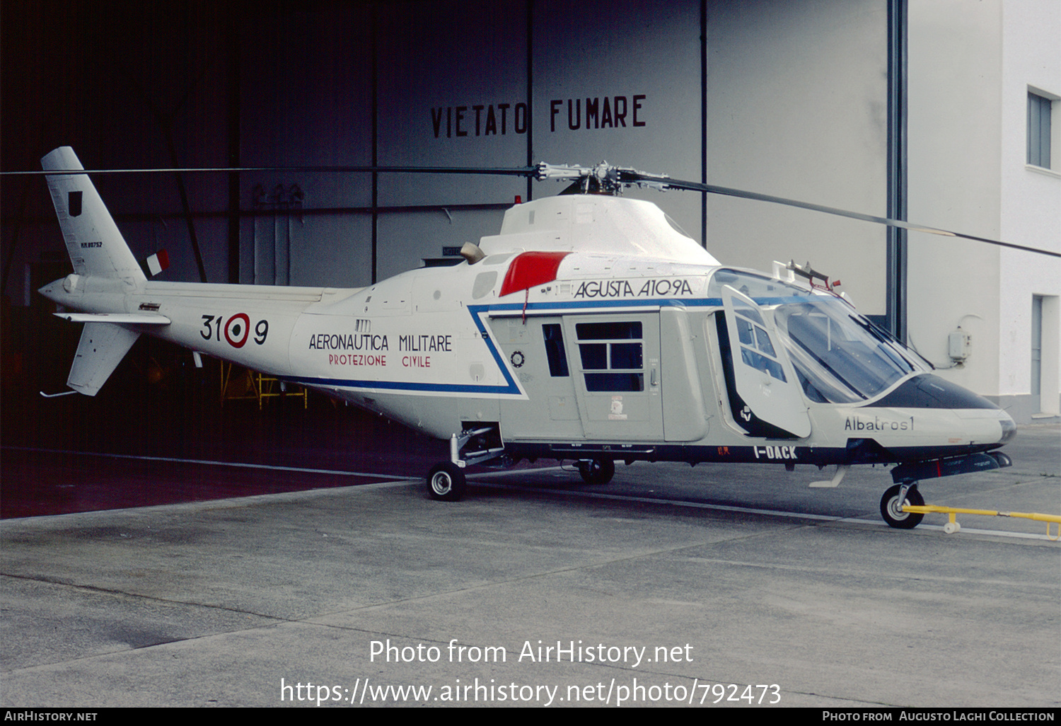 Aircraft Photo of MM80752 / I-DACK | Agusta A-109A | Italy - Air Force | AirHistory.net #792473