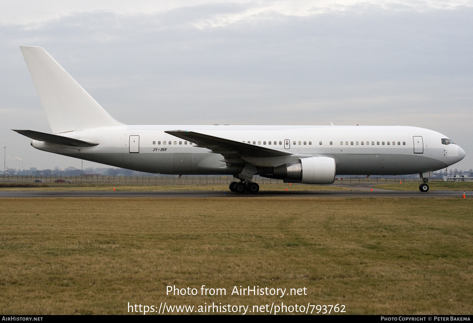 Aircraft Photo of JY-JRF | Boeing 767-233/ER | AirHistory.net #793762