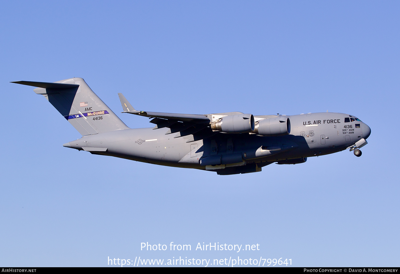 Aircraft Photo of 04-4136 / 44136 | Boeing C-17A Globemaster III | USA - Air Force | AirHistory.net #799641