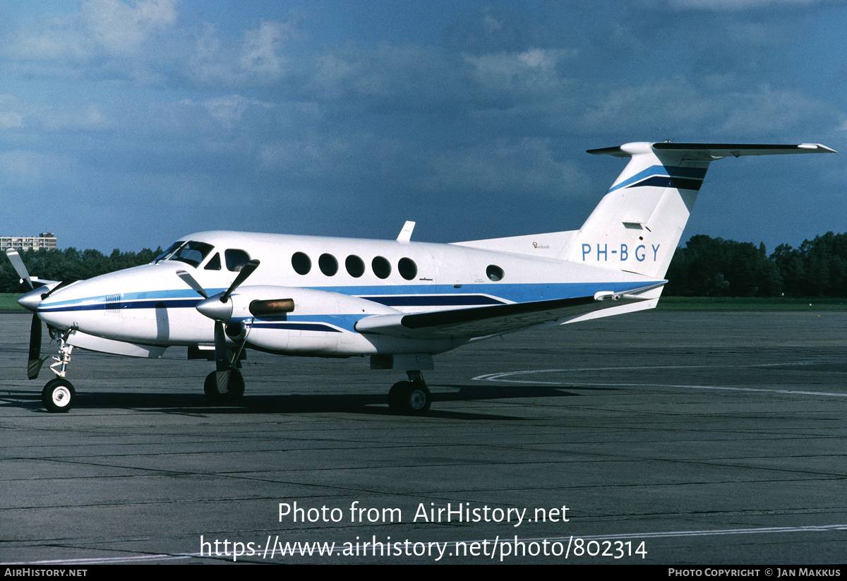 Aircraft Photo of PH-BGY | Beech 200 Super King Air | AirHistory.net #802314